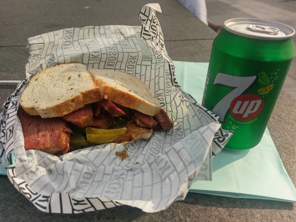 THE SANDWICH DIARIES: S1.E5. "Appreciation Day"